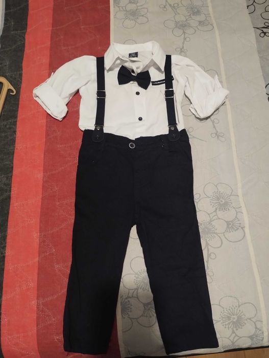 Официален костюм размер 3 г