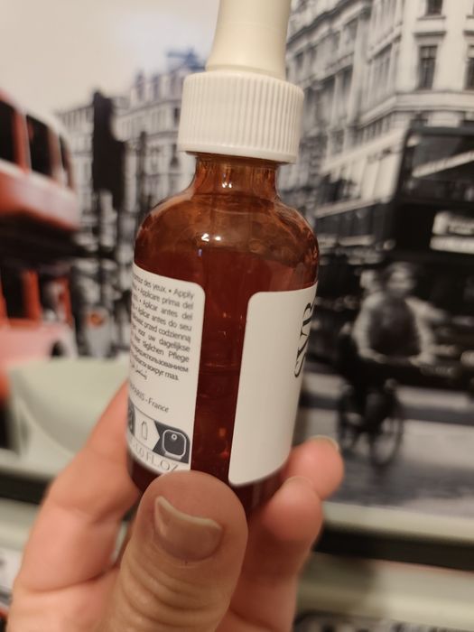 Серуми за лице SVR