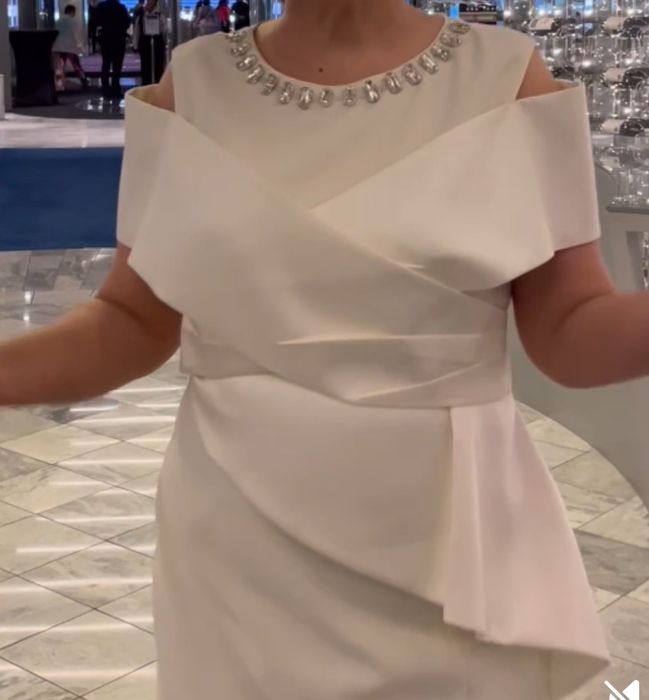 Вечернее платье на прокат