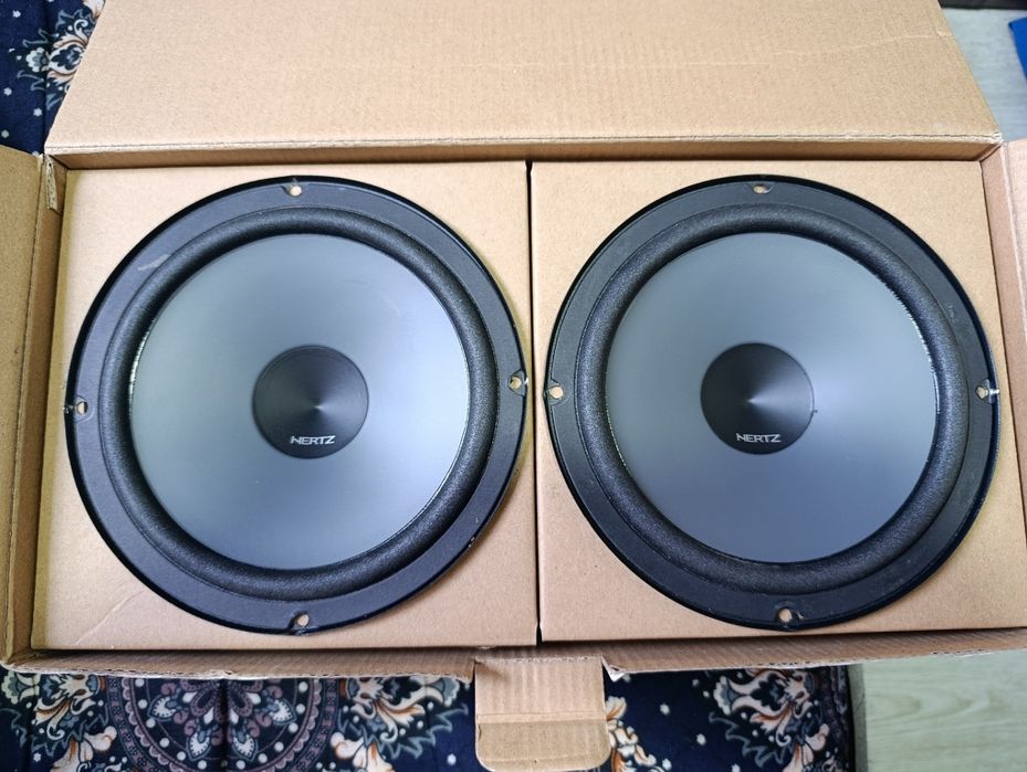 Динамики Hertz UNO 165