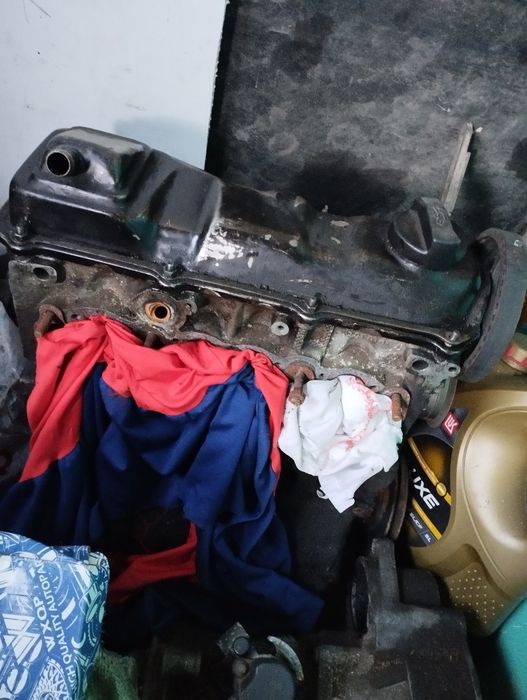 Продам запчасти на Пассат б3.