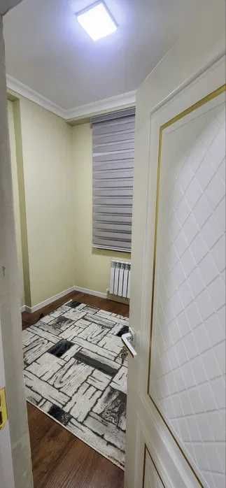 Продается 1 комнатная квартира,Район Янги Хаёт, Индекс, Грин Хаус 0837