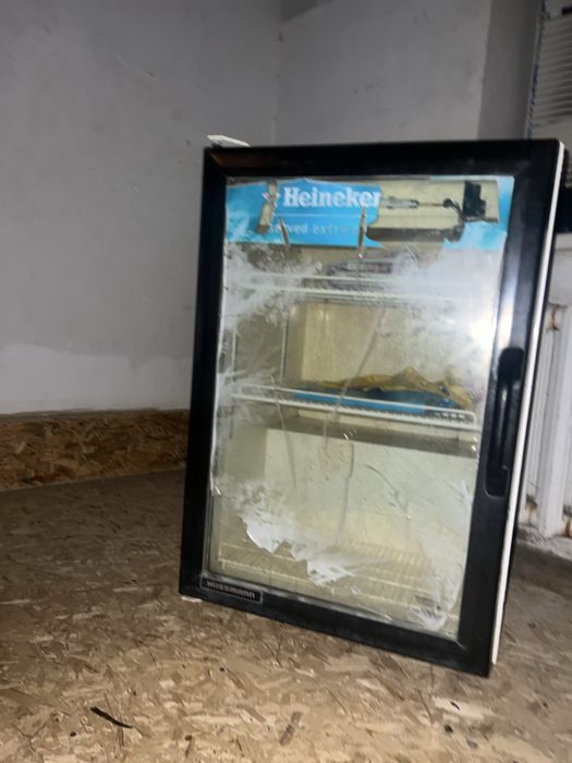 холодильник продаеться