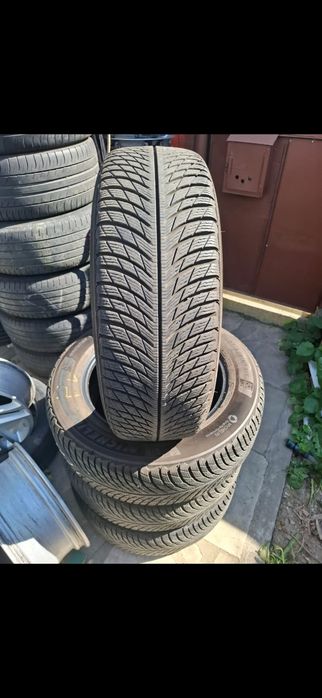 Vand anvelope 225/50/18, 225/60/18, 225/45/18, 215/50/18