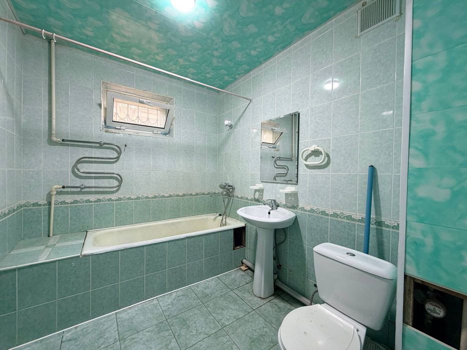 Юнусабад 18 Чайка 3/2/4 кирпич 77 серия