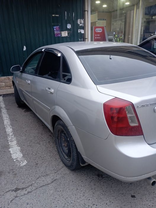 Lasetti metan gaz mator karopka zor