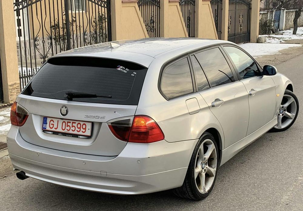 Vând BMW e91 2,0diesel 177cp 2008