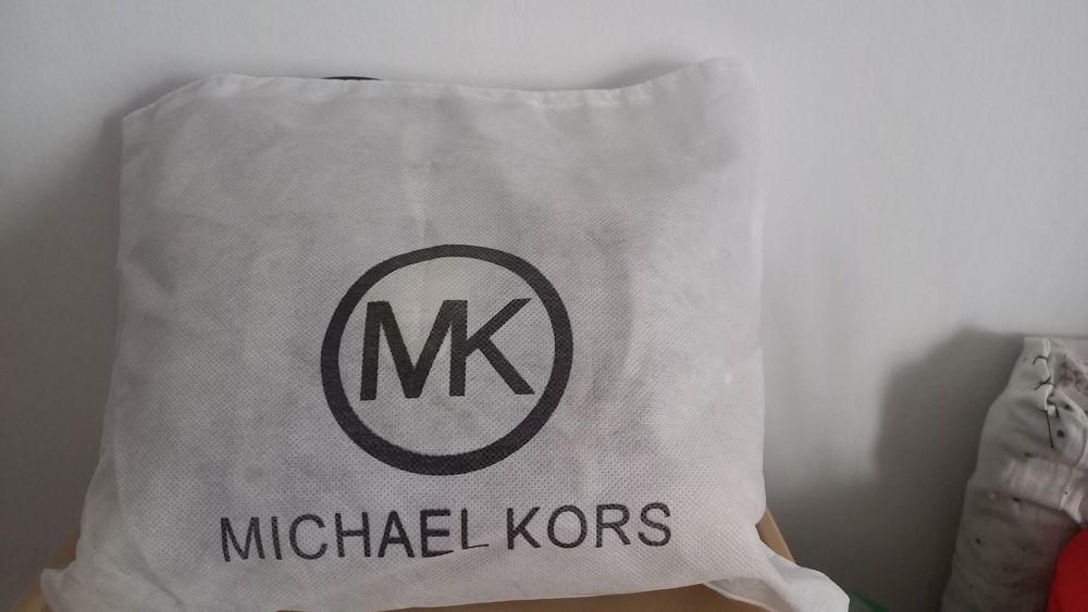 Продаются кожаные  сумки