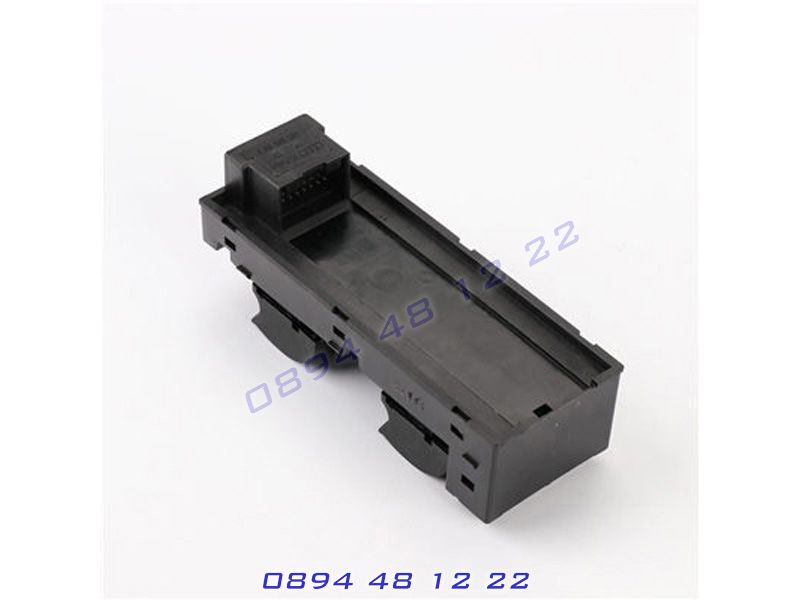 Конзола бутони ел. стъкла Audi A3 8L A6 C5 А3 8Л А6 Ц5 Ауди копчета