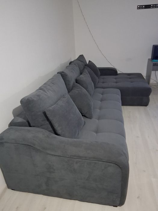 Vând canapea ca noua dimensiune 350/190