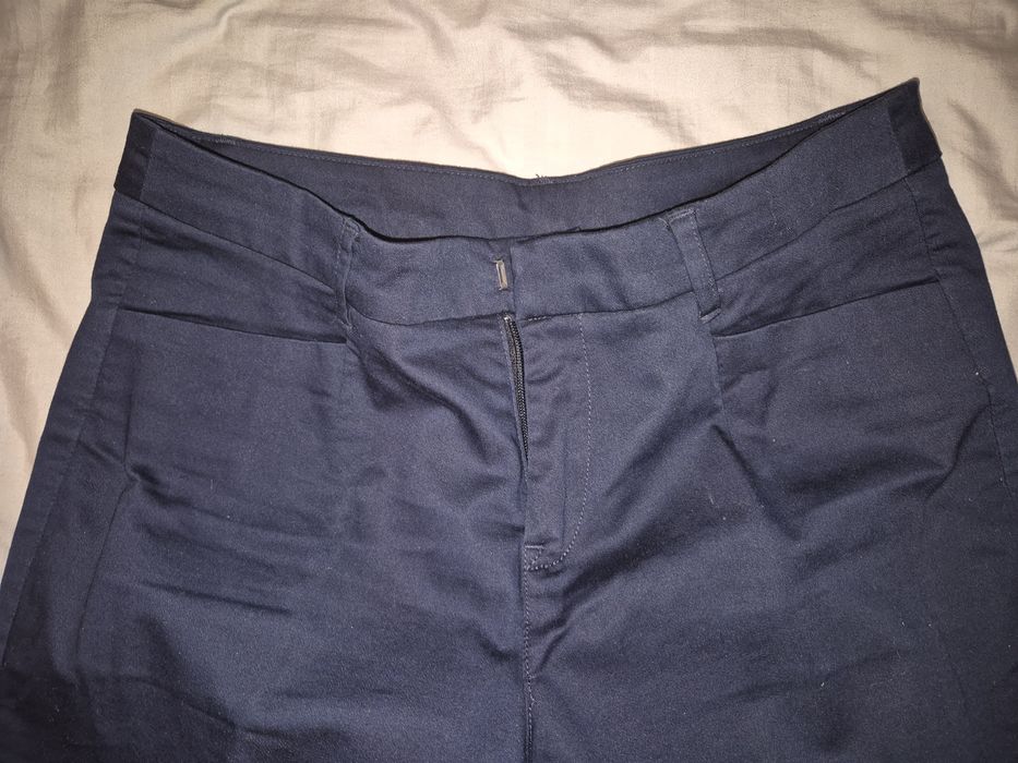 Pantaloni bleumarin casual,  sport, material fin, calitativ, ușor elas