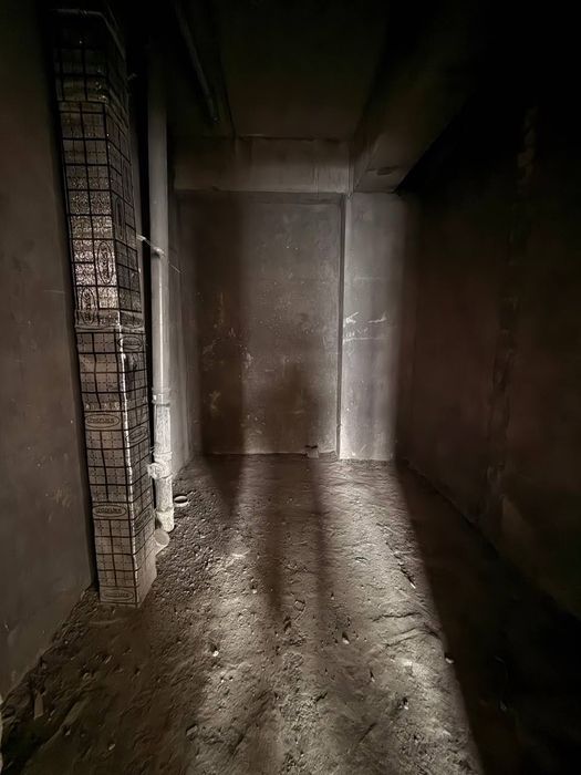 Kiparis Sotuvda 3 xonalik uy korobka  C-4 Shedevr Central