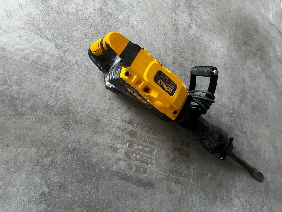Dewalt Къртач Professional