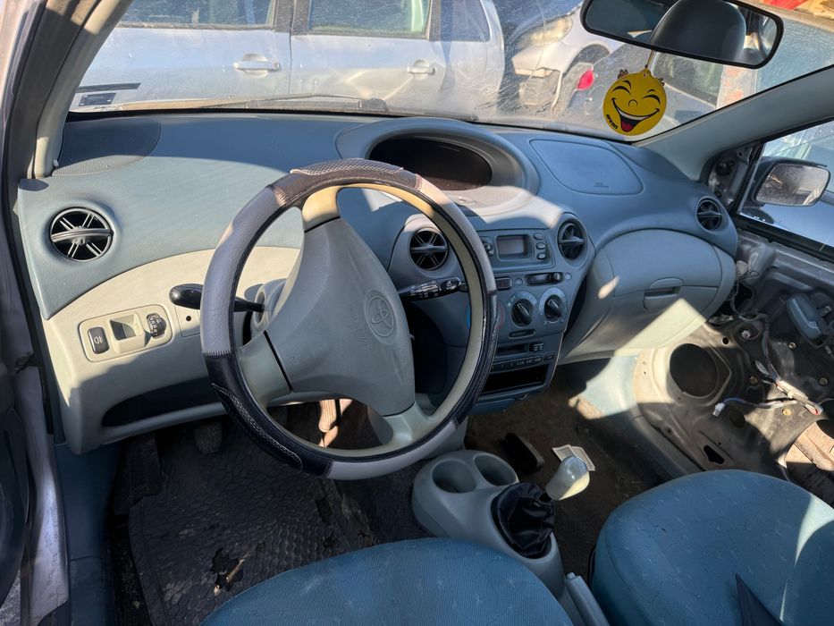 Тойота Ярис / Toyota Yaris 1.0 vvti 50kw 1SZ 1999-2003 на части !!!