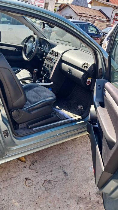 Dezmembrari Mercedes A-Class 150 w169, cod motor 266.920 , an 2005