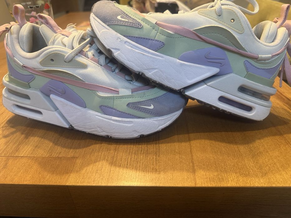 Маратонки Nike Furyosa