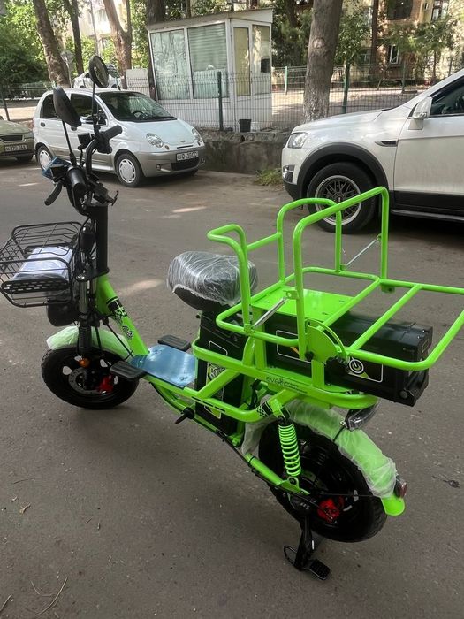Elektr skuter yangi