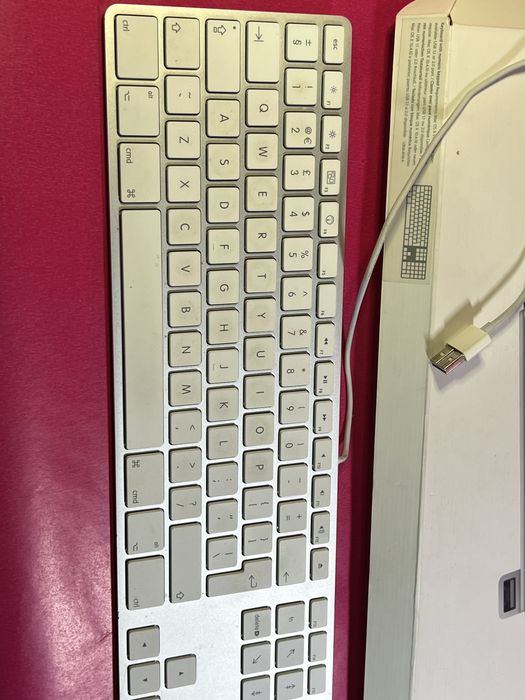 Apple Клавиатура и Мишка