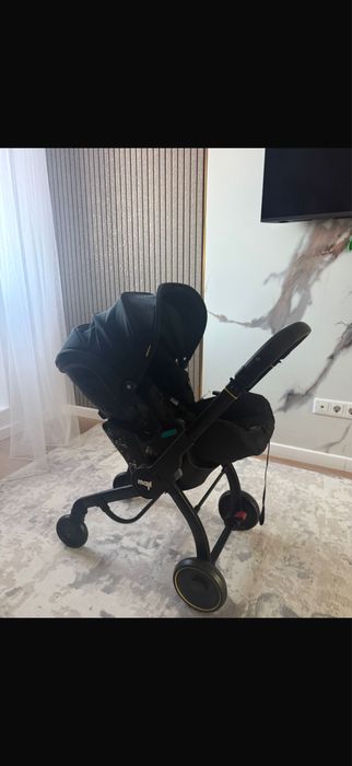 Автолюлька коляска