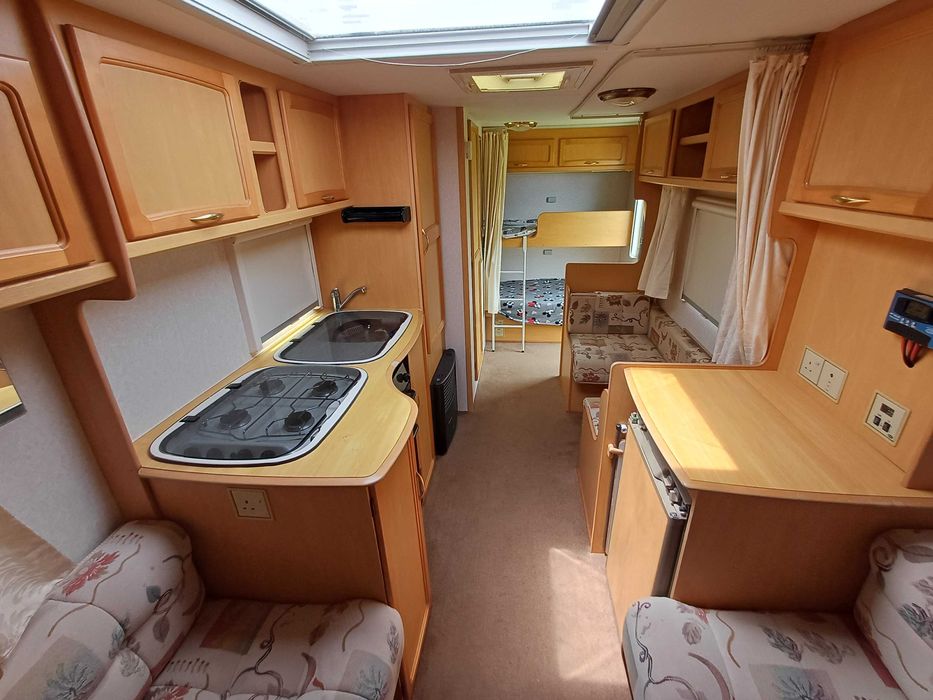 Rulota Bailey Ranger 550/6 2002