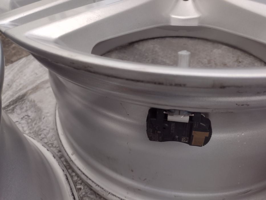 Почти нови Autec 17-5x112 ET52 7.5j BMW X2 F39