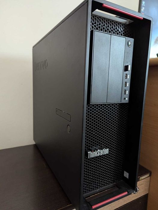 Workstation Lenovo Intel HEXA Core Xeon / 64 GB DDR4 ECC / GTX 1050 / SSD Samsung Evo