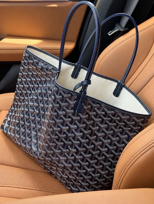 Goyard    чанта