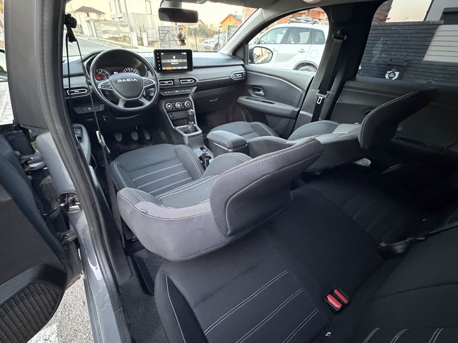 Vand Dacia Logan 1.0 TCe +GPl  100 cp impecabil 2023