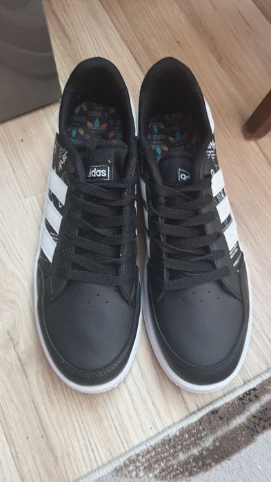 Мъжки маратонки кецове Adidas 43 и 44 номер