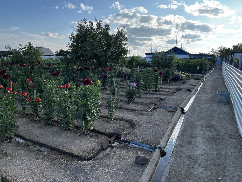 Продается дача на 1-ой водоколонке