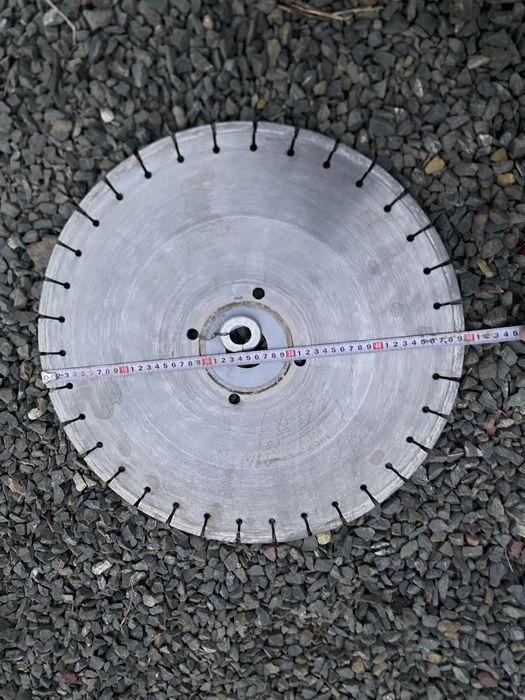 Швонорезчик диска продам