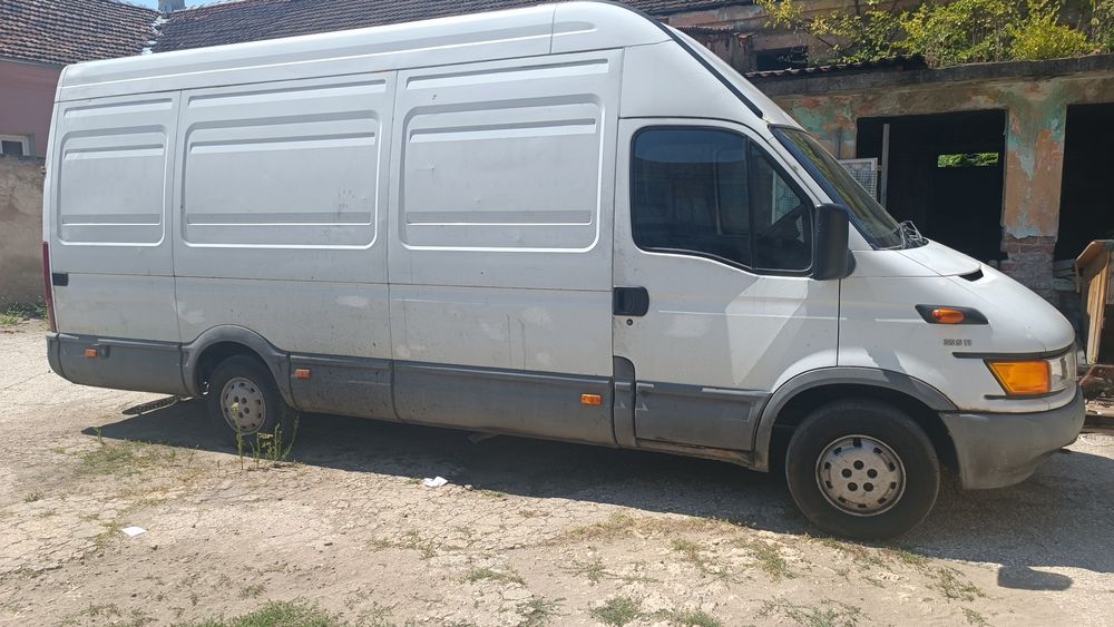 Ивеко Дейли Iveco Daily 35s11 2.8 106кс 2002 На части