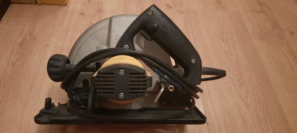 Пила церкулярная ручная