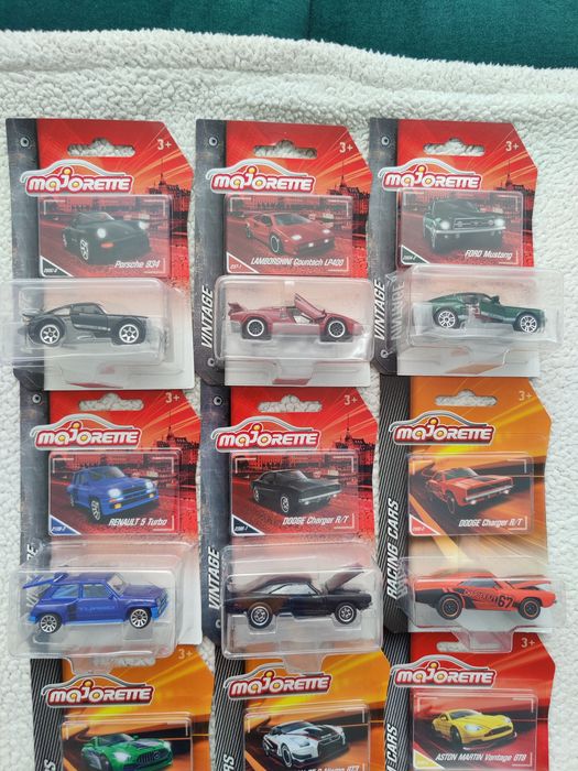 Machete Hot Wheels, Majorette, premium 1/64