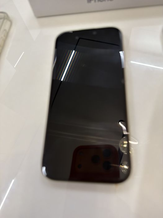 Айфон 16 про.  В отличнрм состоянии