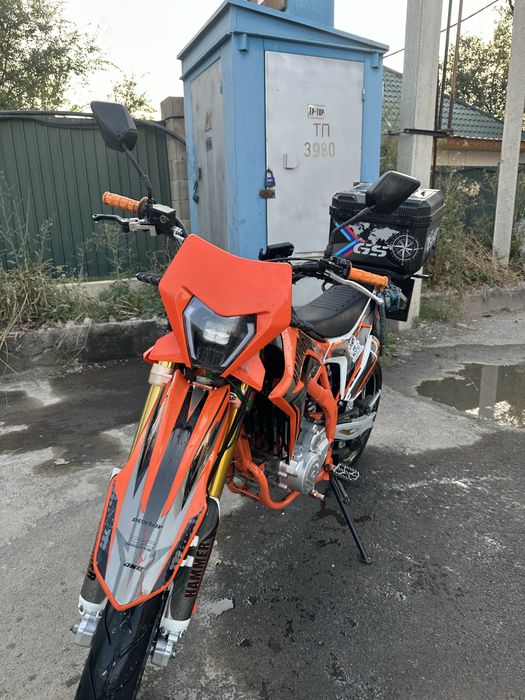 Продаеться  эндуро 300