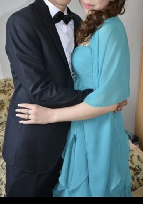 Продам красивое платье