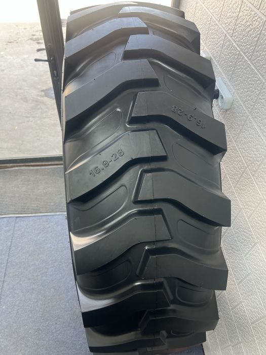 Шина 16.9-28 PR14