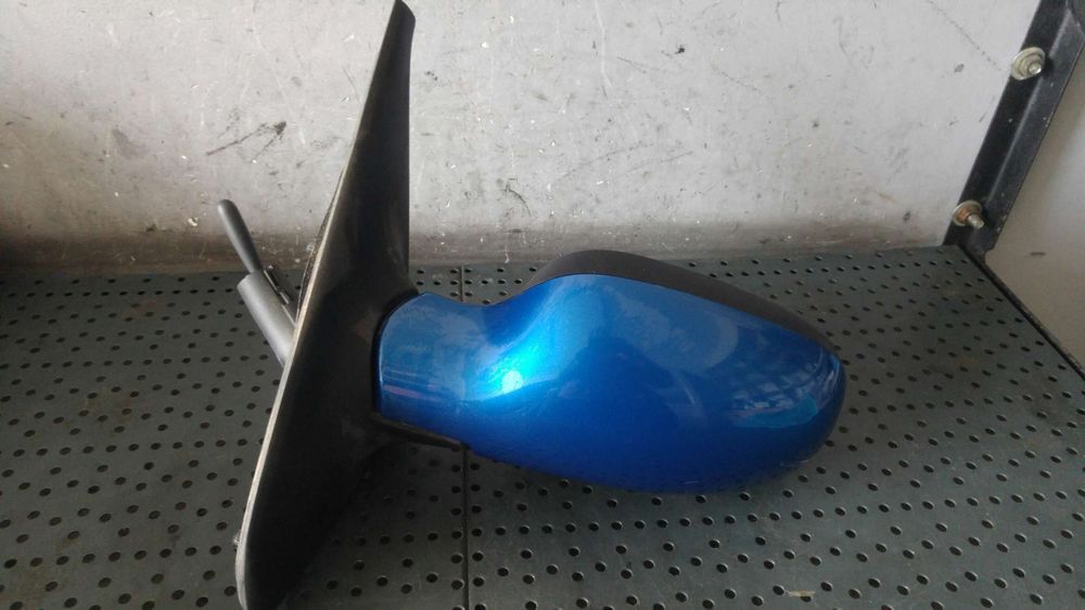 Oglinda manuala stanga renault clio 2 bb cb 12343000