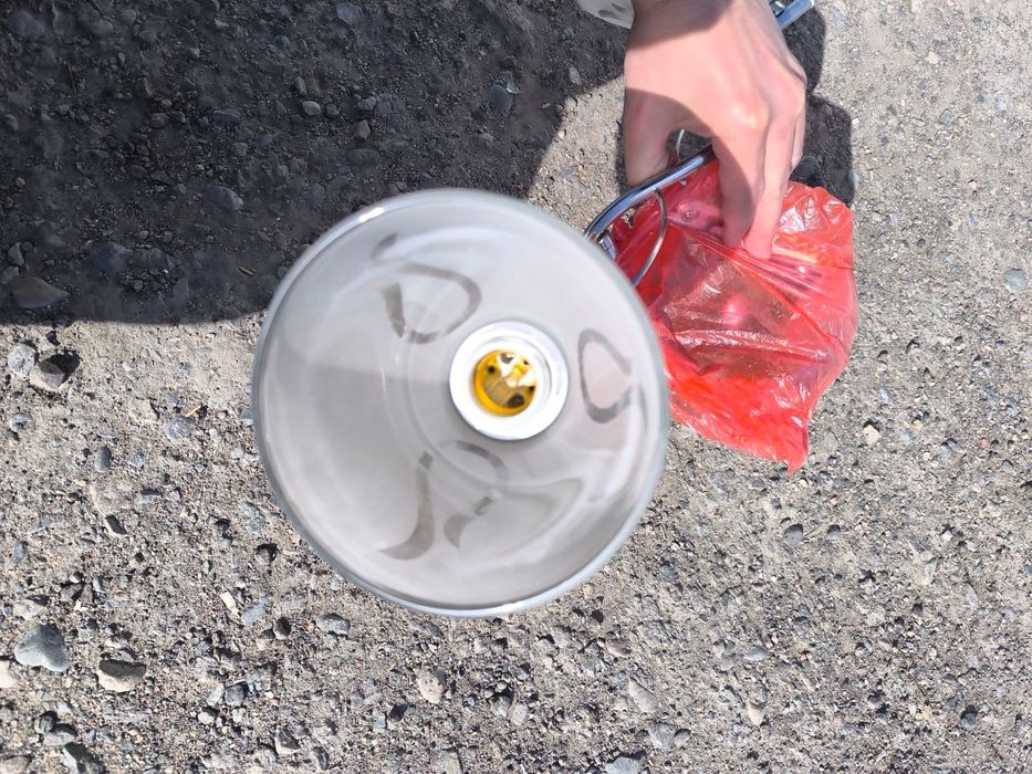 Продаю люстра средняя