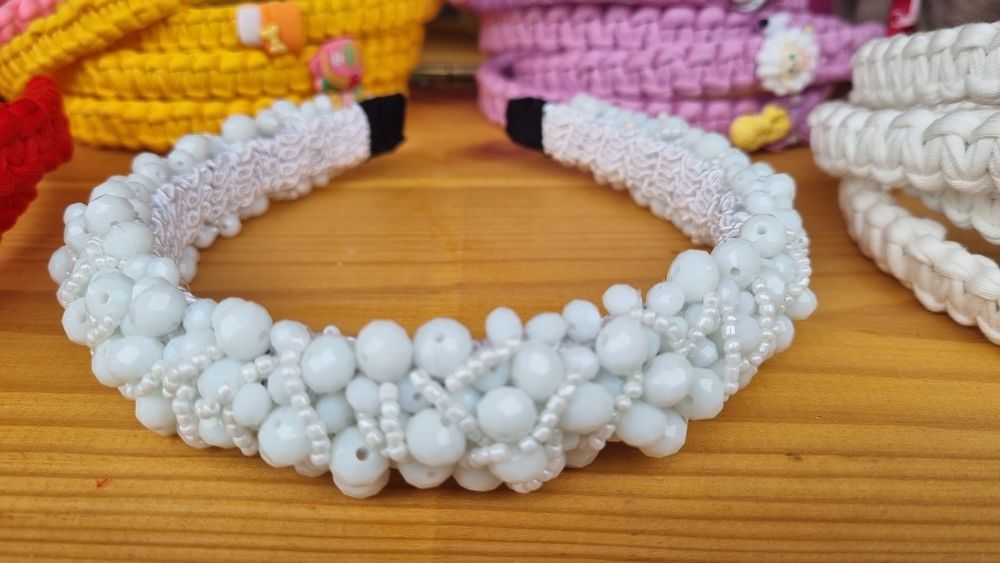 Диадеми със стъклени кристали ръчна изработка