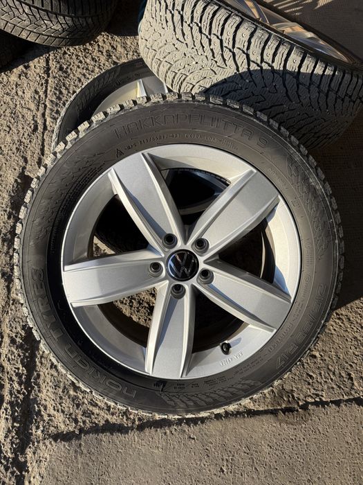 Jante volkswagen passat B8 / B8,5 pe 17, anvelope iarna 215/55/17