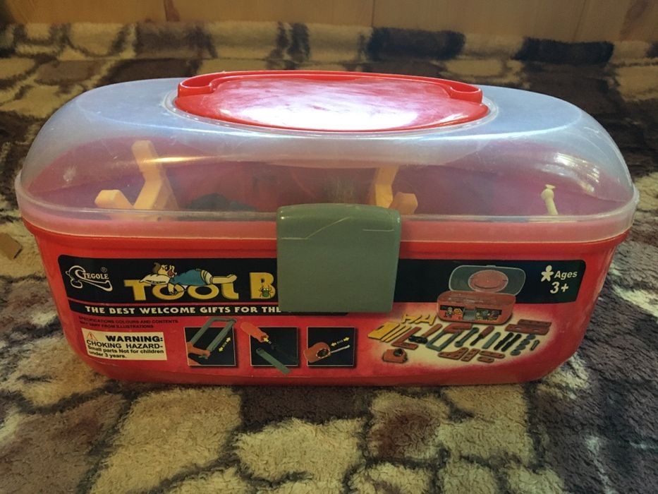 Игра Трафик и куфар с инструменти