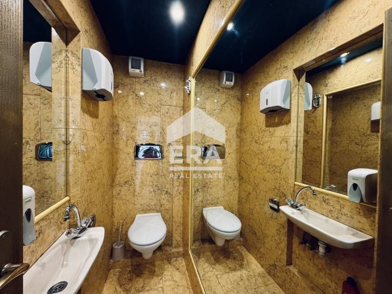 Дава се под наем Магазин в София, Център - 27 кв.м за 650 € - Снимка #2