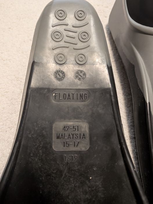 Labe inot marimea 46-48, lungime medie