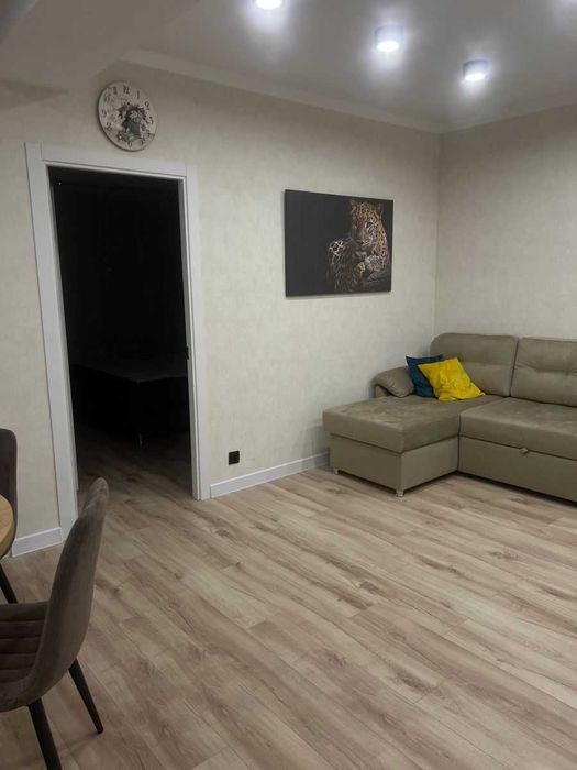 Дава се под наем Двустаен апартамент в София, Кръстова вада - 54 кв.м за 375 € - Снимка #4