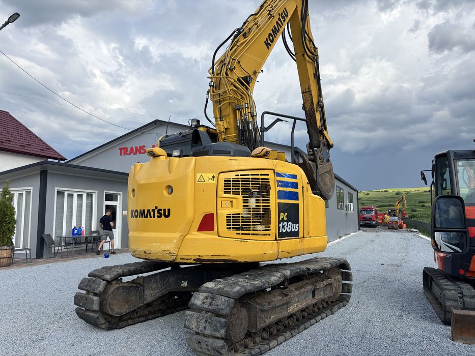 Excavator Komatsu 14t 2018