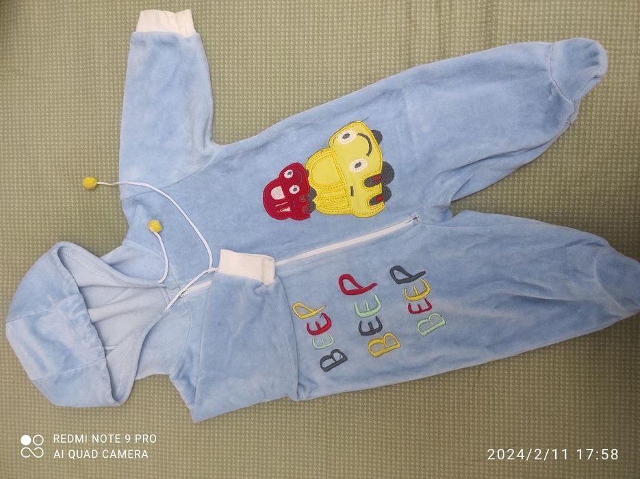 Продаются детские одежды