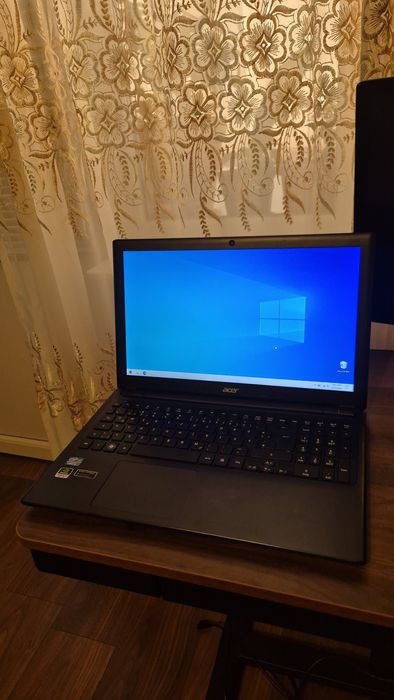 Laptop Acer Aspire V5-571G / i5-3317u / nVidia GT  620M