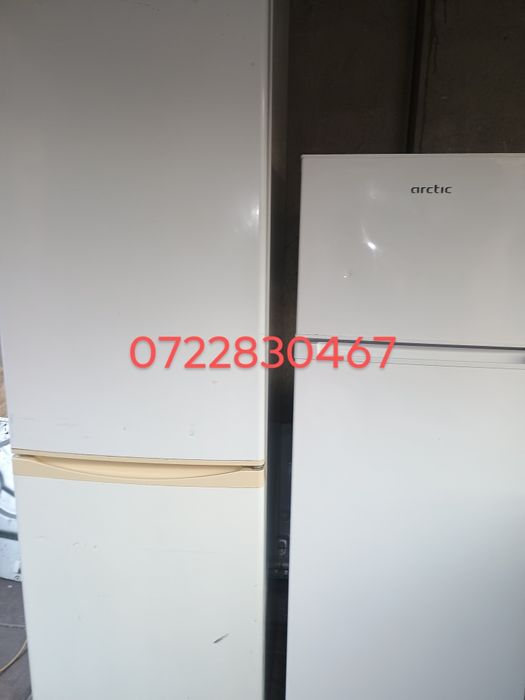 Frigider tip combină frigorifică Artic Indesit 2/3 sertare  congelator